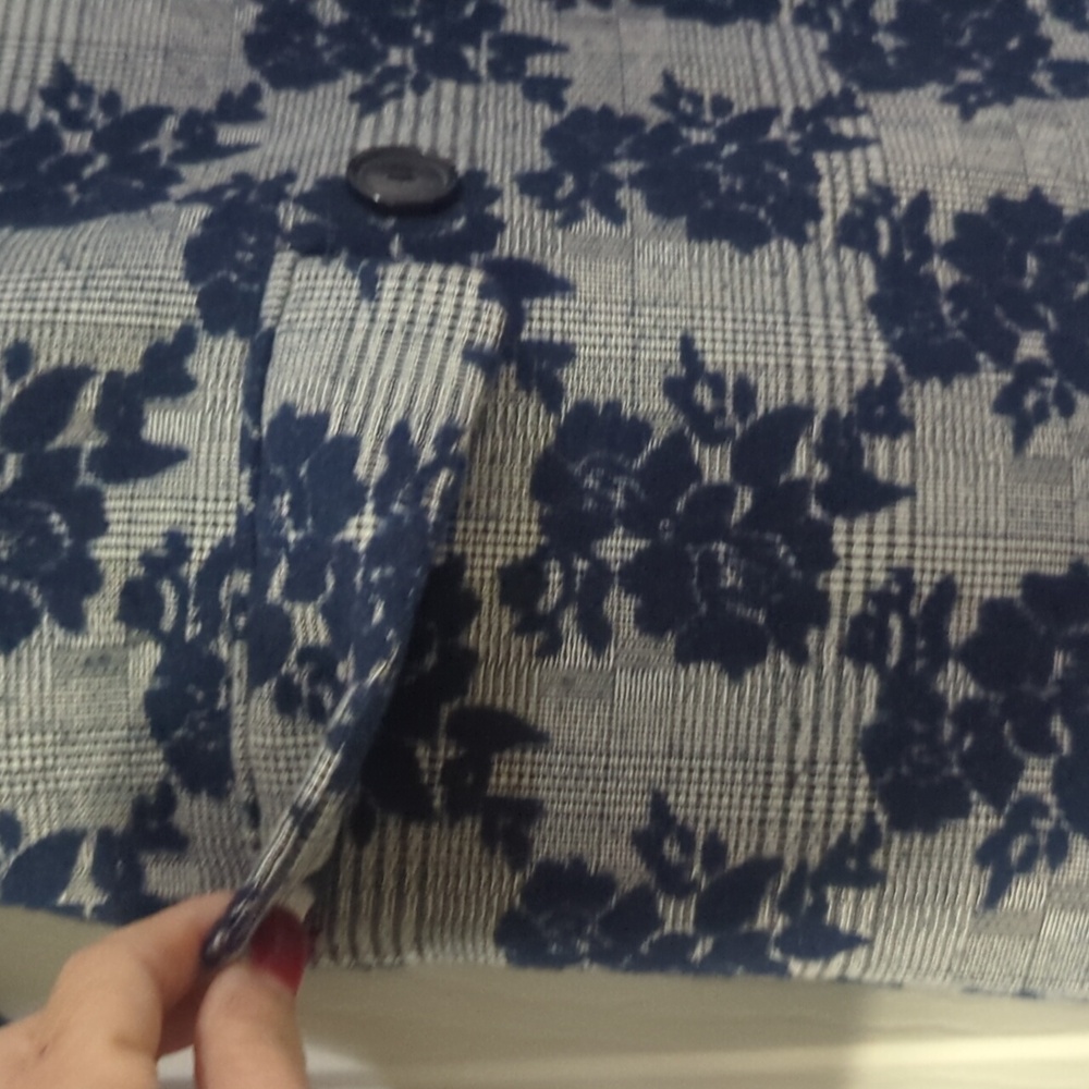 HALOGEN Ruffle Front Topper Coat ~ EUC - Picture 11 of 11